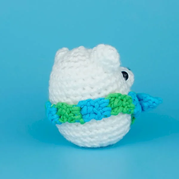 Earth Day Limited Edition Lola Loca the Polar Bear Crochet Kit - Image 5